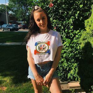 Meet your Posher, Ally